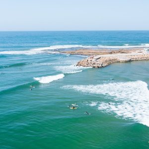Group surfing lesson in Imsouane